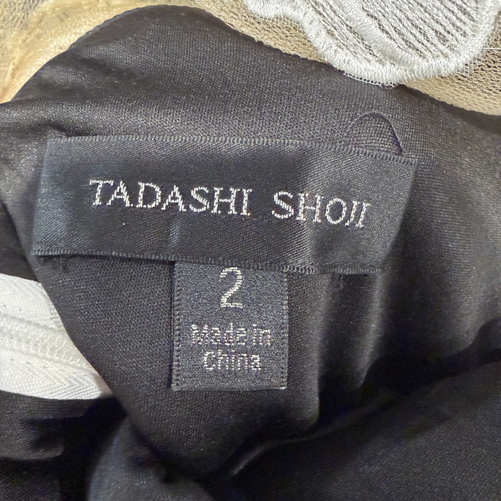 NEW Tadashi Shoji Black Gown with Ivory Lace Bodice Size 2 - Picture 13 of 13